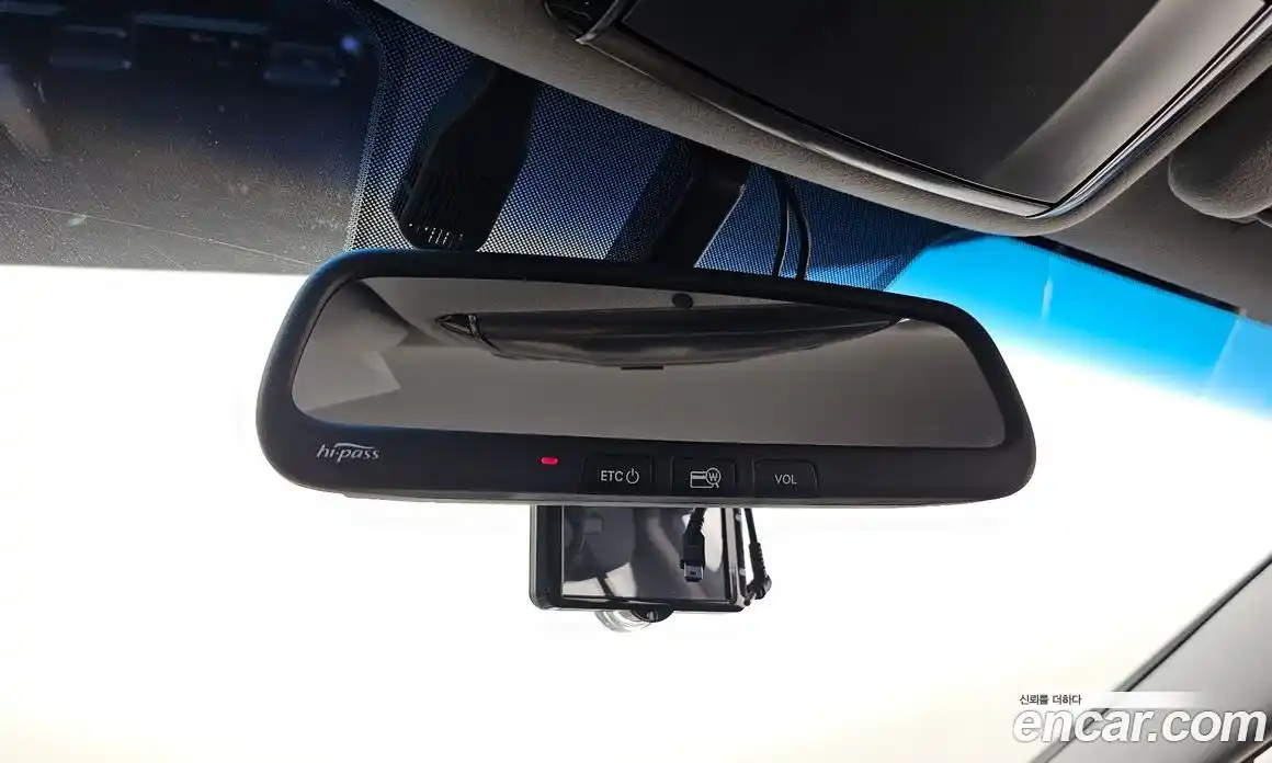 Hyundai Grandeur 2016 2.4 Автомат в Москве № 111726, фото 20