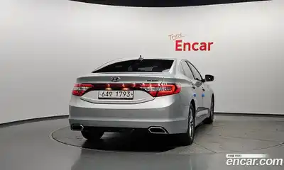 Hyundai Grandeur 2016 2.4 Автомат в Москве № 111726, миниатюра 5