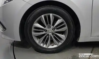 Hyundai Grandeur 2016 2.4 Автомат в Москве № 111726, миниатюра 9