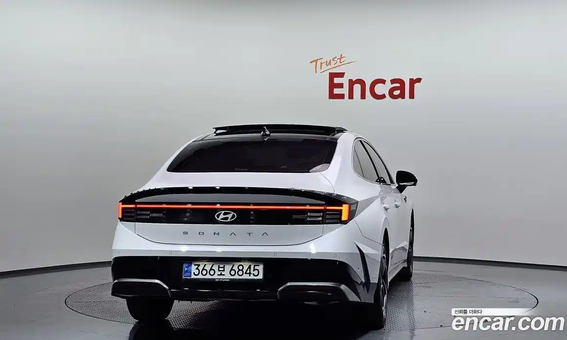 Hyundai Sonata 2024 1.6 Автомат в Москве № 112518, фото 18