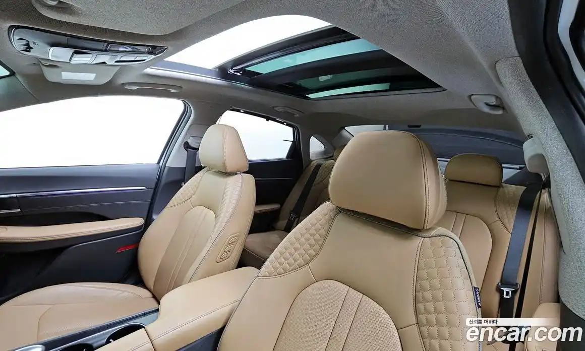 Hyundai Sonata 2024 1.6 Автомат в Москве № 112518, фото 3