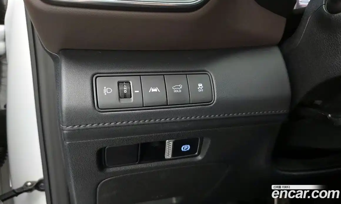 Hyundai Santa Fe 2023 2.2 Автомат в Москве № 113472, фото 12