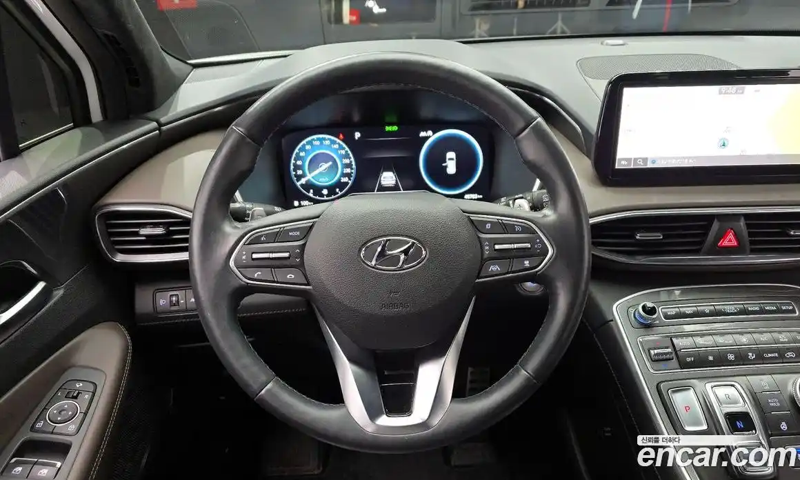 Hyundai Santa Fe 2023 2.2 Автомат в Москве № 113472, фото 7