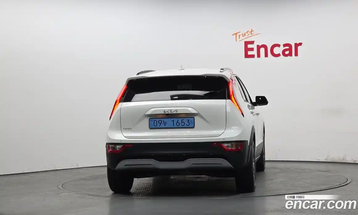 Kia Niro 2023 0.2 Автомат в Москве № 115270, фото 14