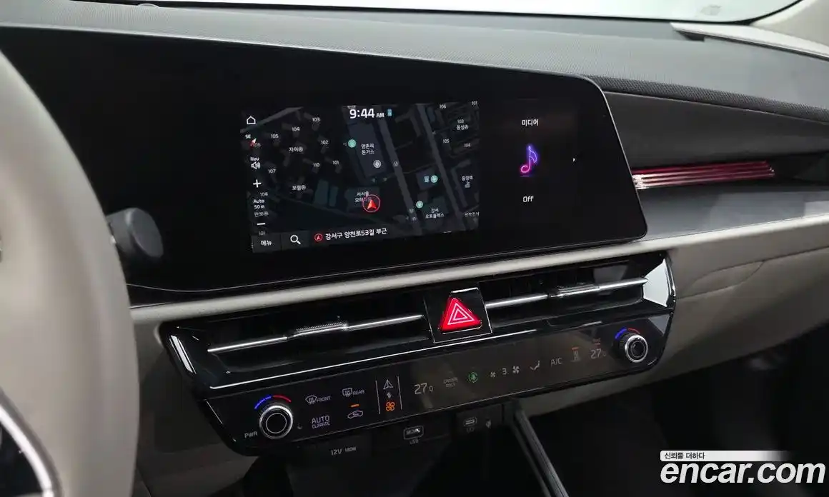 Kia Niro 2023 0.2 Автомат в Москве № 115270, фото 18