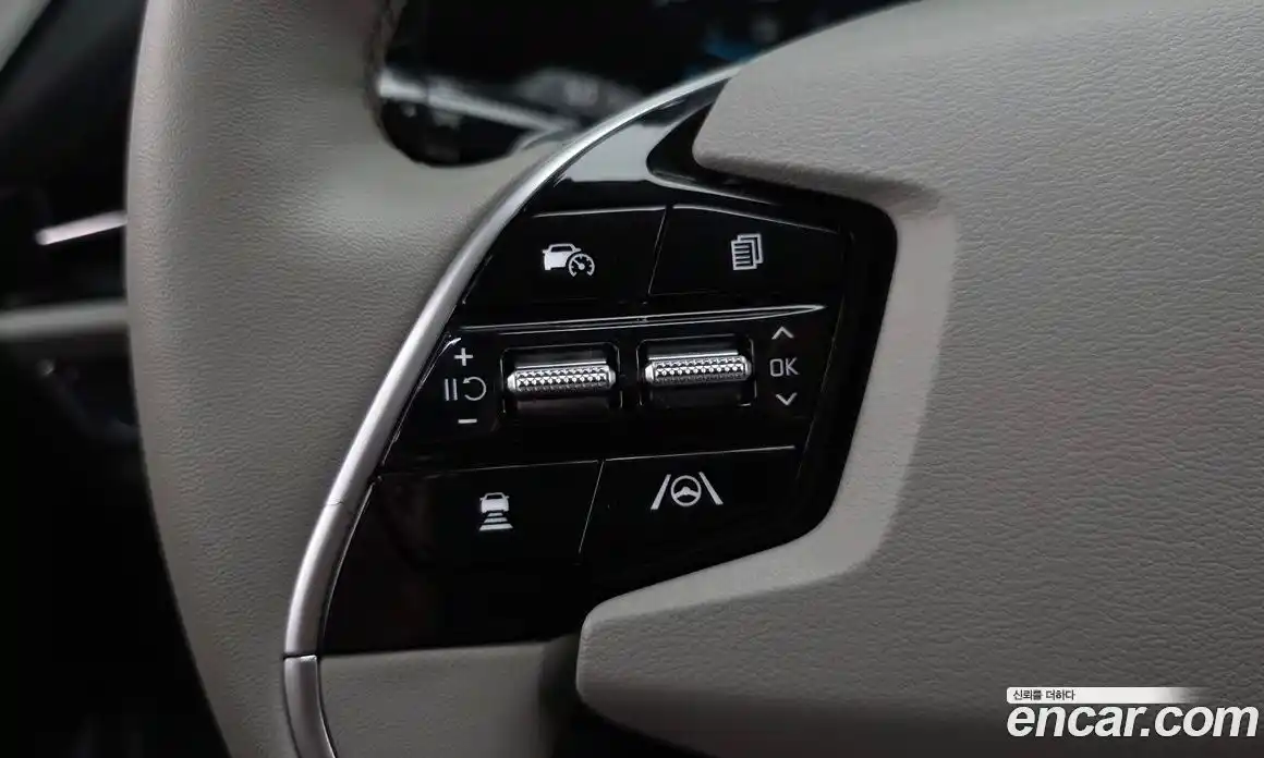 Kia Niro 2023 0.2 Автомат в Москве № 115270, фото 19