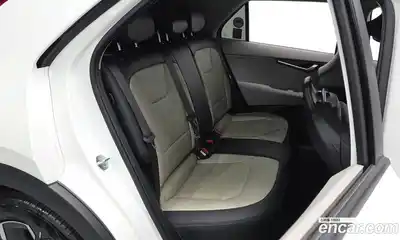 Kia Niro 2023 0.2 Автомат в Москве № 115270, миниатюра 3
