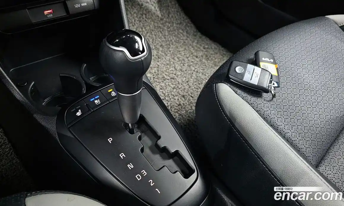 Kia Morning 2023 1.0 Автомат в Москве № 11592, фото 3