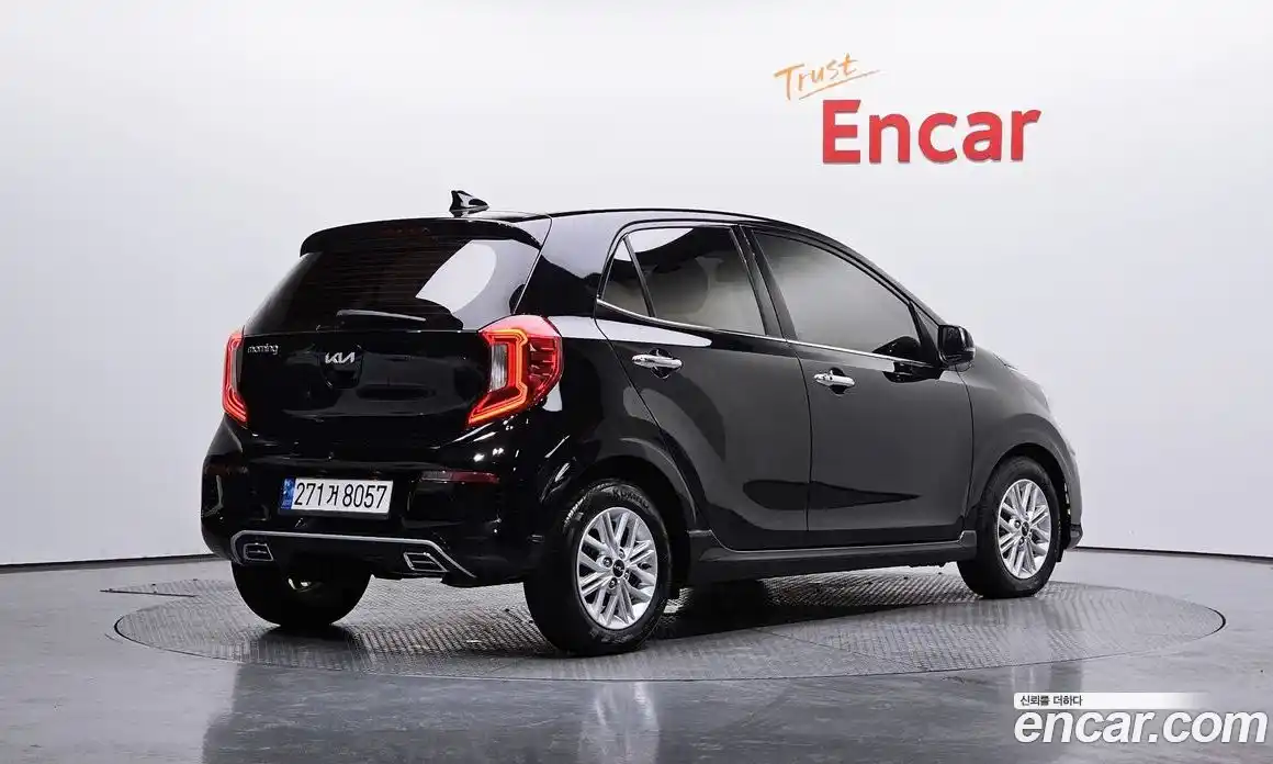 Kia Morning 2023 1.0 Автомат в Москве № 11592, фото 5