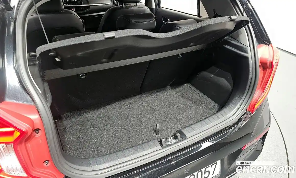 Kia Morning 2023 1.0 Автомат в Москве № 11592, фото 9