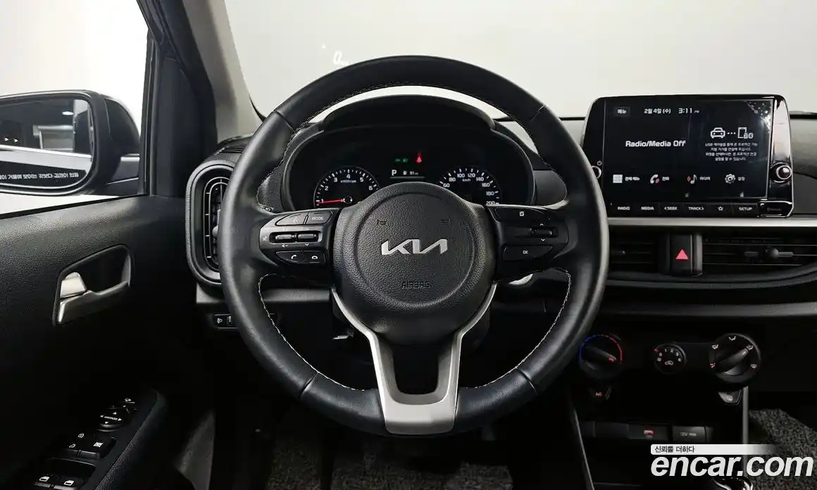 Kia Morning 2023 1.0 Автомат в Москве № 11592, фото 10