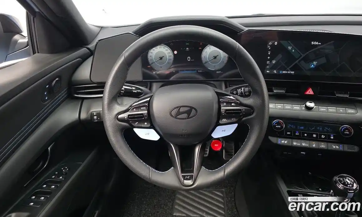 Hyundai Avante 2025 2.0 Механическая в Москве № 119550, фото 20