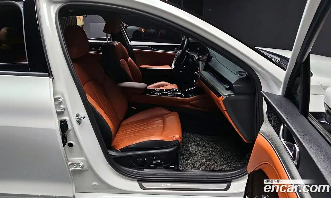 Kia K5 2024 1.6 Автомат в Москве № 120341, фото 16