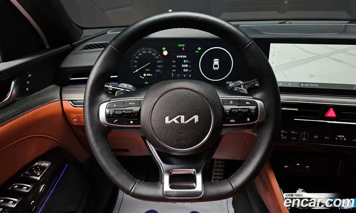 Kia K5 2024 1.6 Автомат в Москве № 120341, фото 9