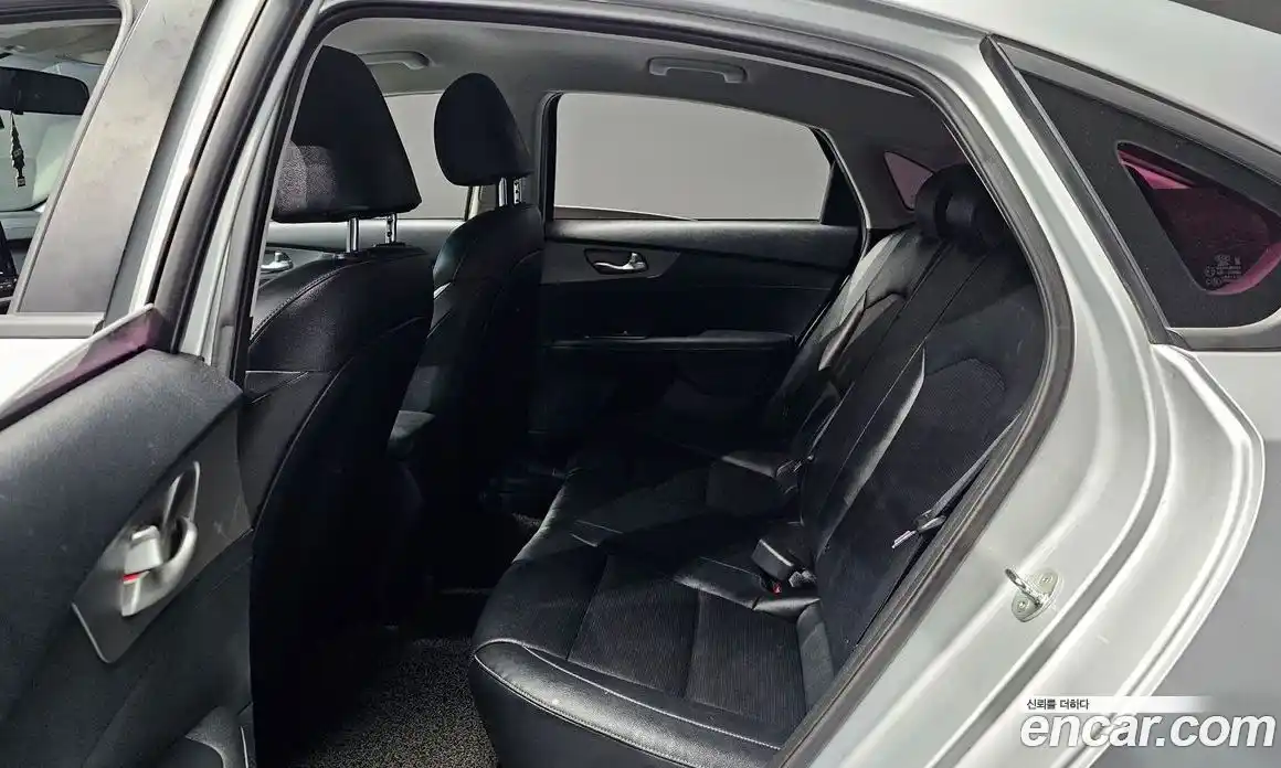 Kia K3 2019 1.6 Автомат в Москве № 12066, фото 11