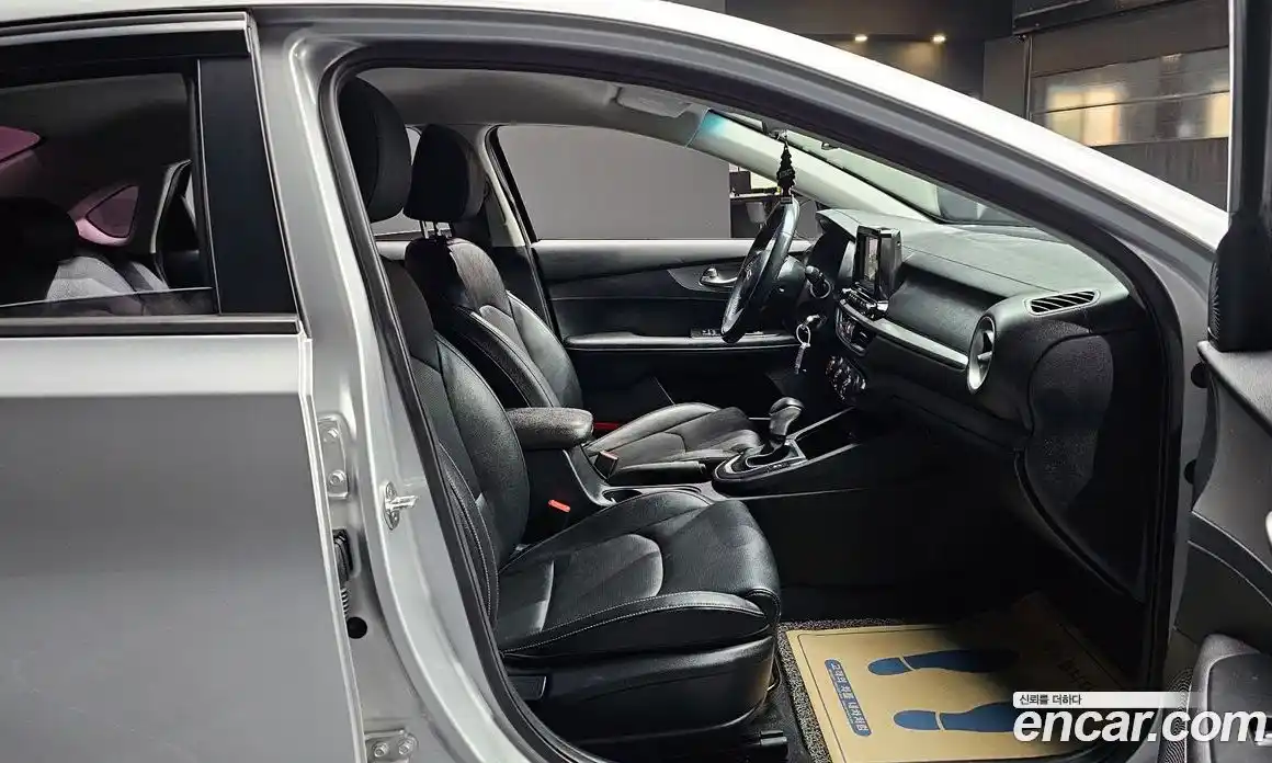 Kia K3 2019 1.6 Автомат в Москве № 12066, фото 15