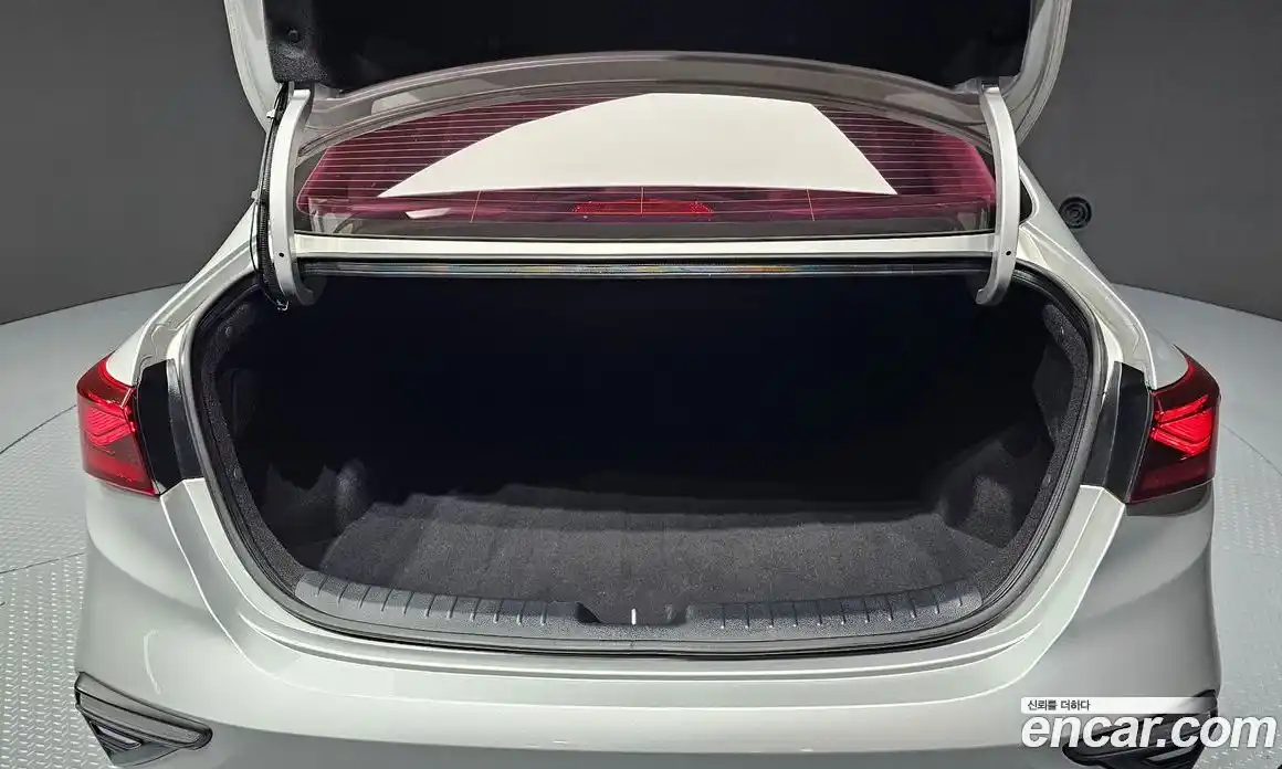 Kia K3 2019 1.6 Автомат в Москве № 12066, фото 9