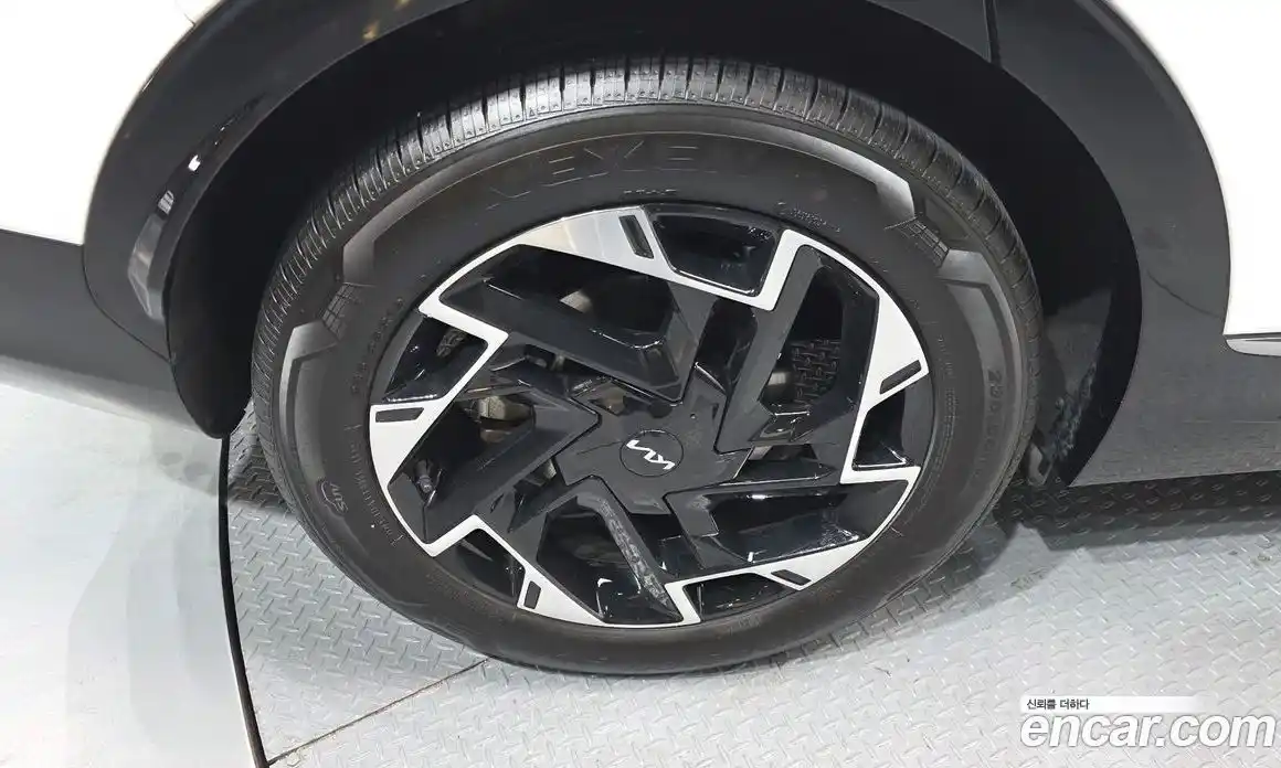 Kia Sportage 2022 1.6 Автомат в Москве № 120939, фото 5