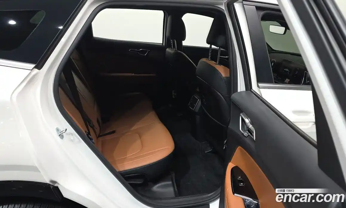 Kia Sportage 2022 1.6 Автомат в Москве № 120939, фото 8