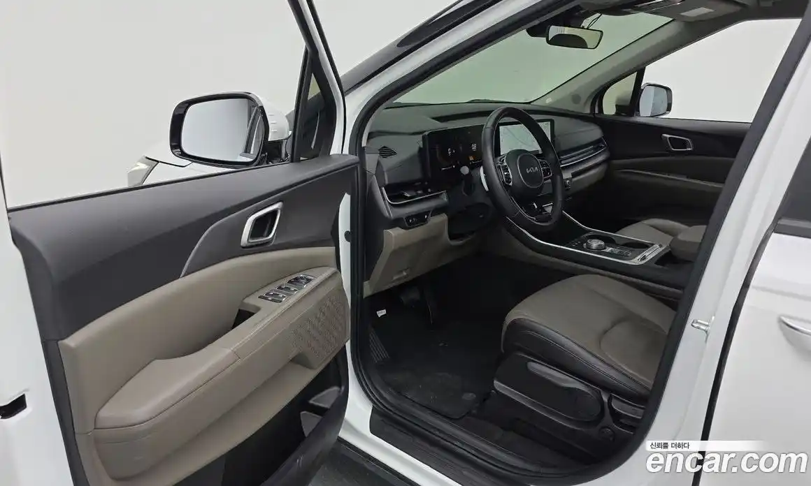 Kia Canival 2024 2.2 Автомат в Москве № 122784, фото 5