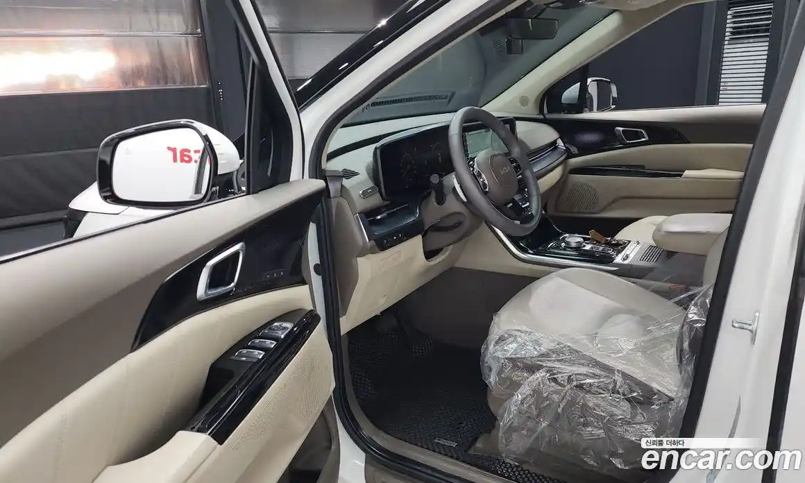 Kia Canival 2022 2.2 Автомат в Москве № 122797, фото 13