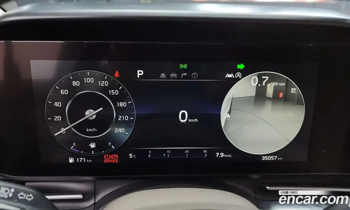 Kia Canival 2022 2.2 Автомат в Москве № 122797, фото 17