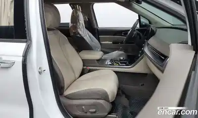 Kia Canival 2022 2.2 Автомат в Москве № 122797, миниатюра 3