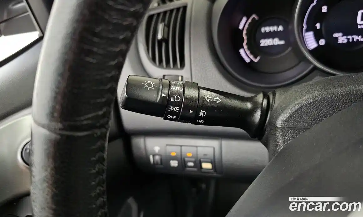 Kia Porte 2011 1.6 Автомат в Москве № 123714, фото 16