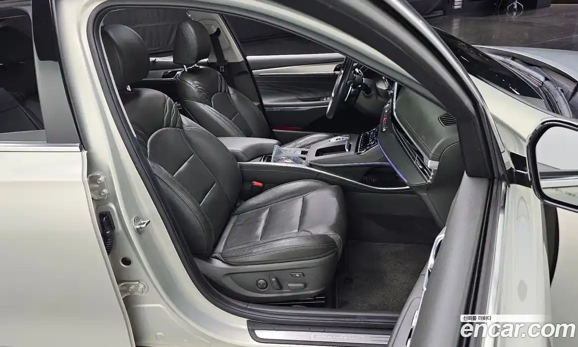 Hyundai Grandeur 2020 3.3 Автомат в Москве № 125792, фото 3