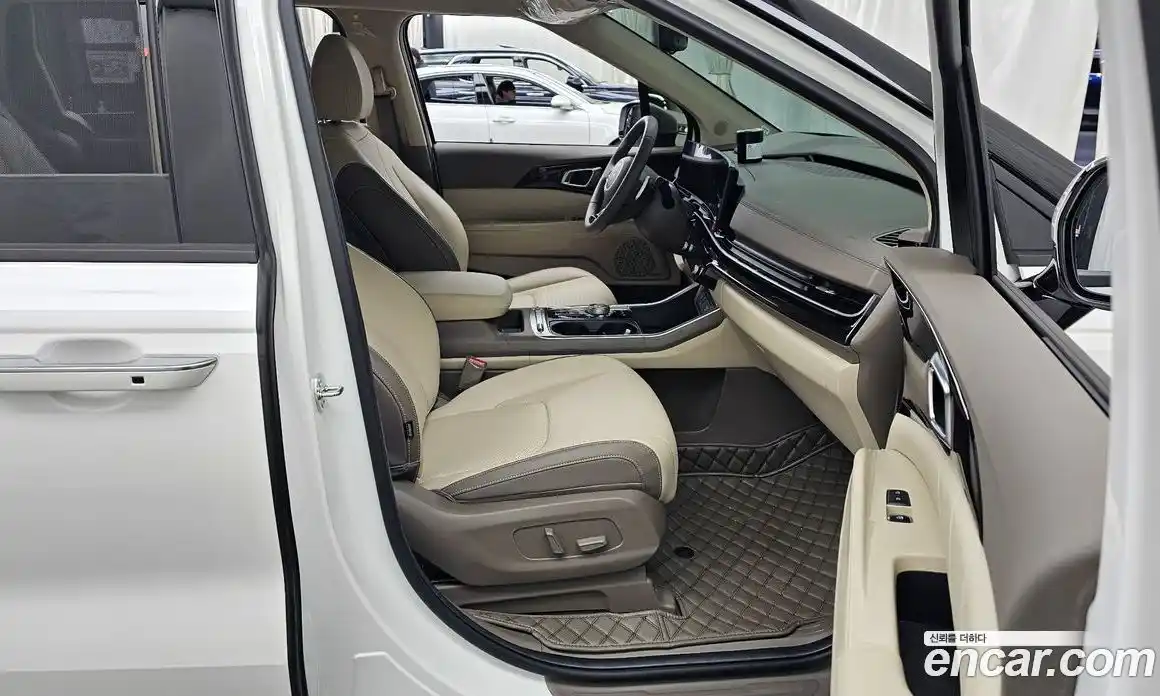 Kia Canival 2024 3.5 Автомат в Москве № 128397, фото 11