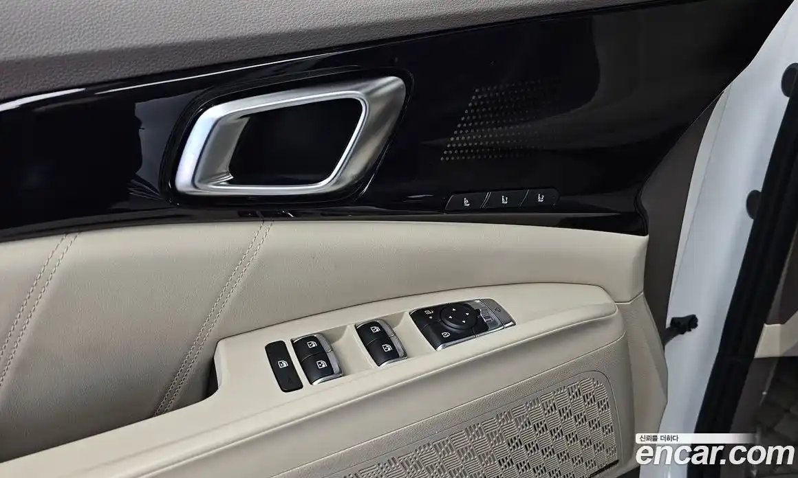 Kia Canival 2024 3.5 Автомат в Москве № 128397, фото 15