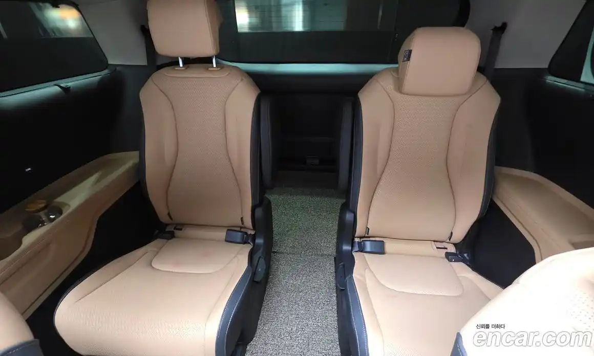 Kia Canival 2023 2.2 Автомат в Москве № 129630, фото 14