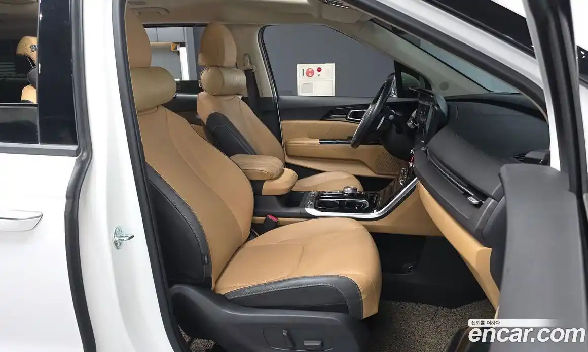 Kia Canival 2023 2.2 Автомат в Москве № 129630, фото 7