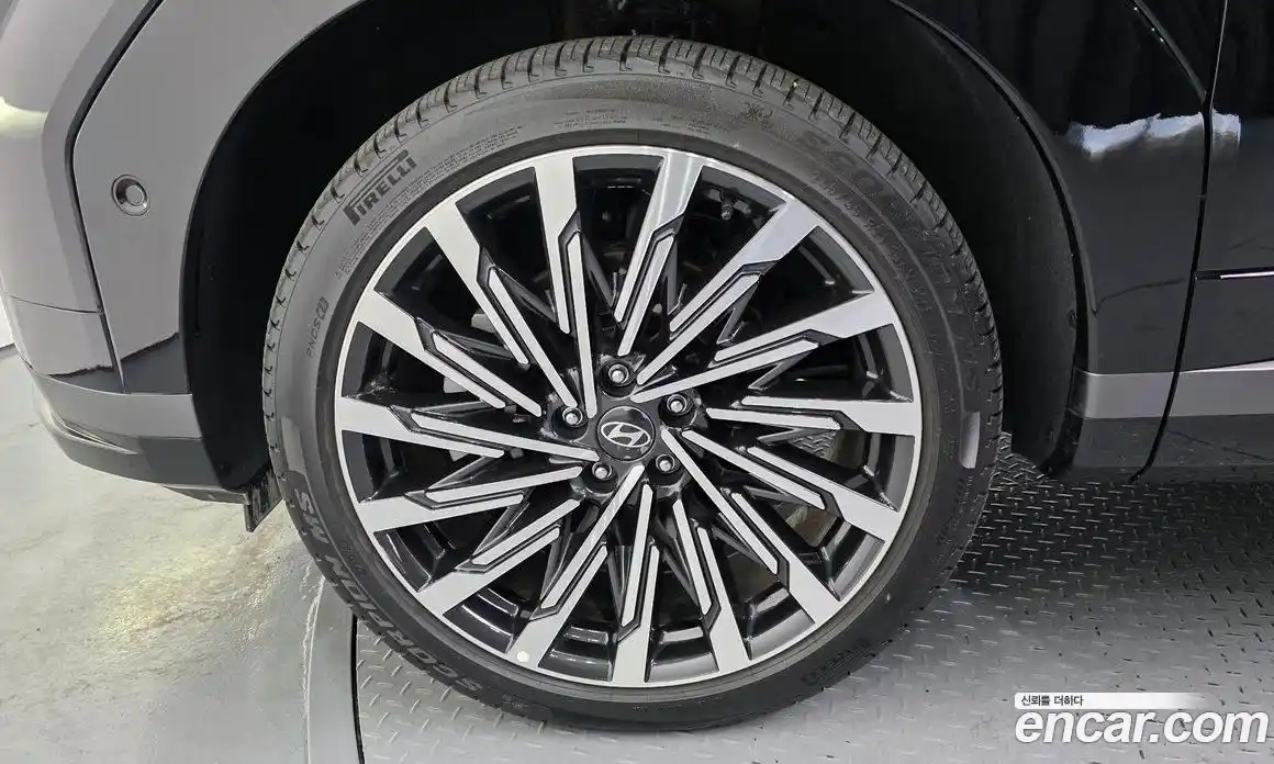 Hyundai Santa Fe 2025 2.5 Автомат в Москве № 129752, фото 15