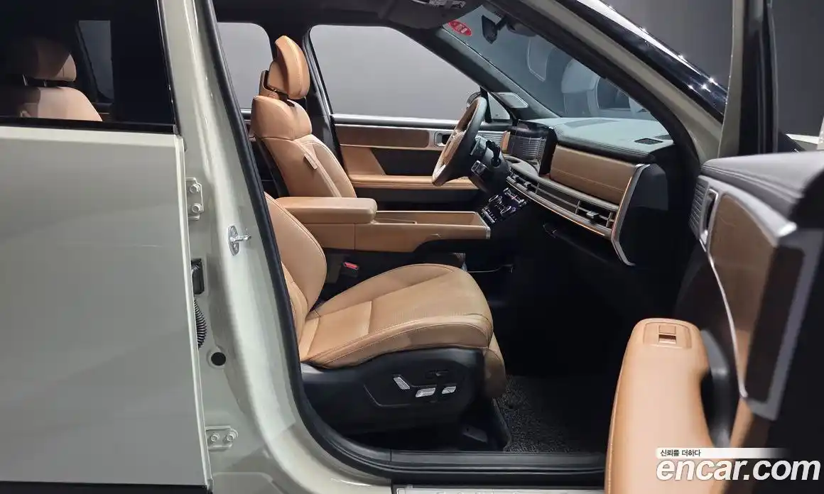 Hyundai Santa Fe 2024 2.5 Автомат в Москве № 130426, фото 16