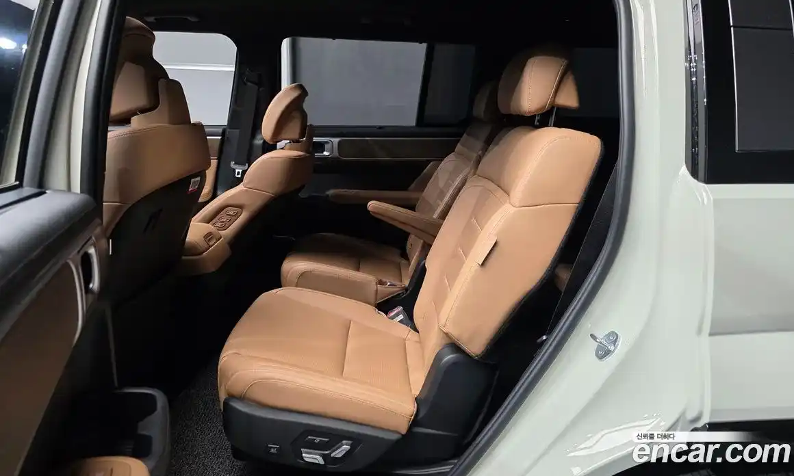 Hyundai Santa Fe 2024 2.5 Автомат в Москве № 130426, фото 7