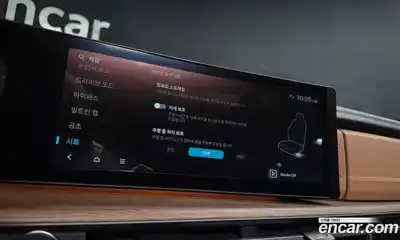 Hyundai Santa Fe 2024 2.5 Автомат в Москве № 130426, миниатюра 9