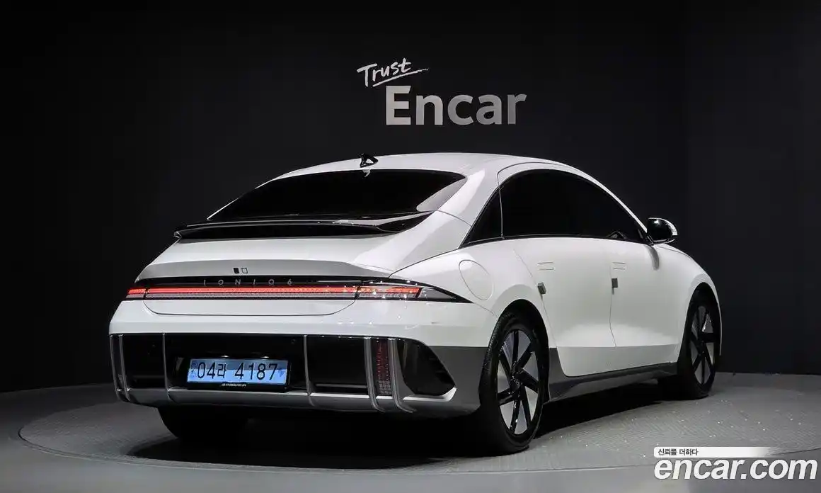 Hyundai Ioniq 6 2023 0.1 Автомат в Москве № 130451, фото 11