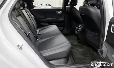 Hyundai Ioniq 6 2023 0.1 Автомат в Москве № 130451, миниатюра 3