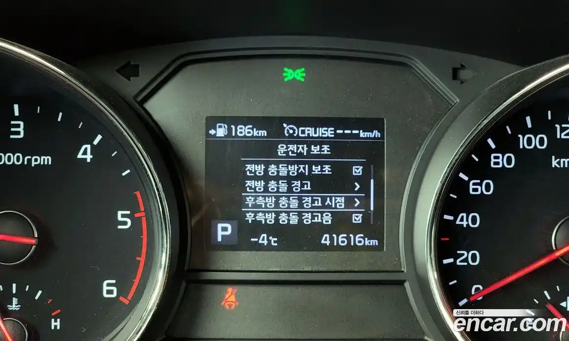 Kia Canival 2019 2.2 Автомат в Москве № 134033, фото 11