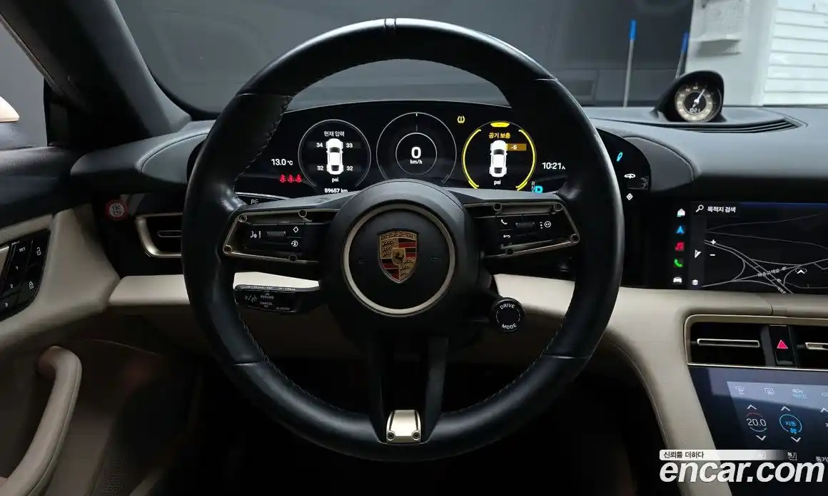 Porsche Taycan 2021 0.1 Автомат в Москве № 136801, фото 20