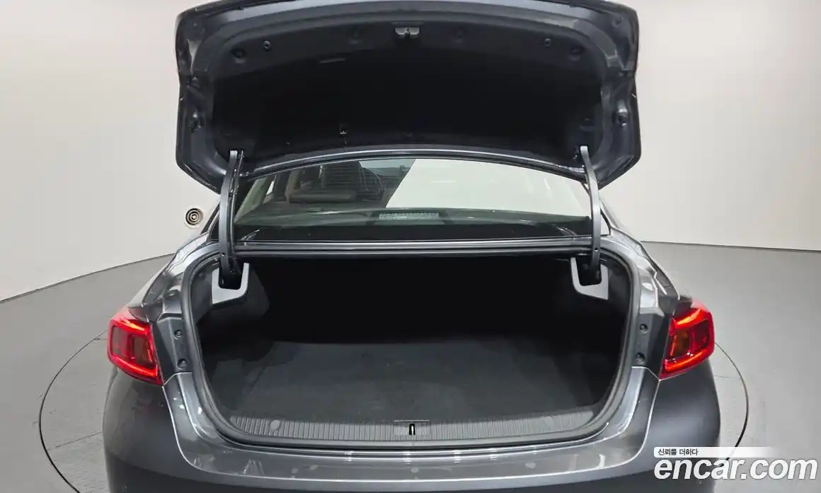 Renault SM6 2019 2.0 Автомат в Москве № 138409, фото 15