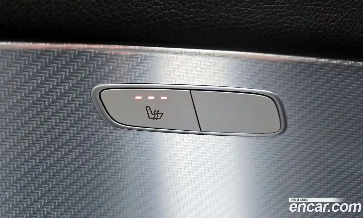 Mercedes-Benz E-Class 2020 2.0 Автомат в Москве № 139540, фото 4