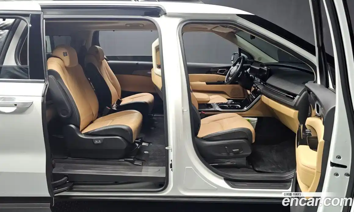 Kia Canival 2023 2.2 Автомат в Москве № 14178, фото 15