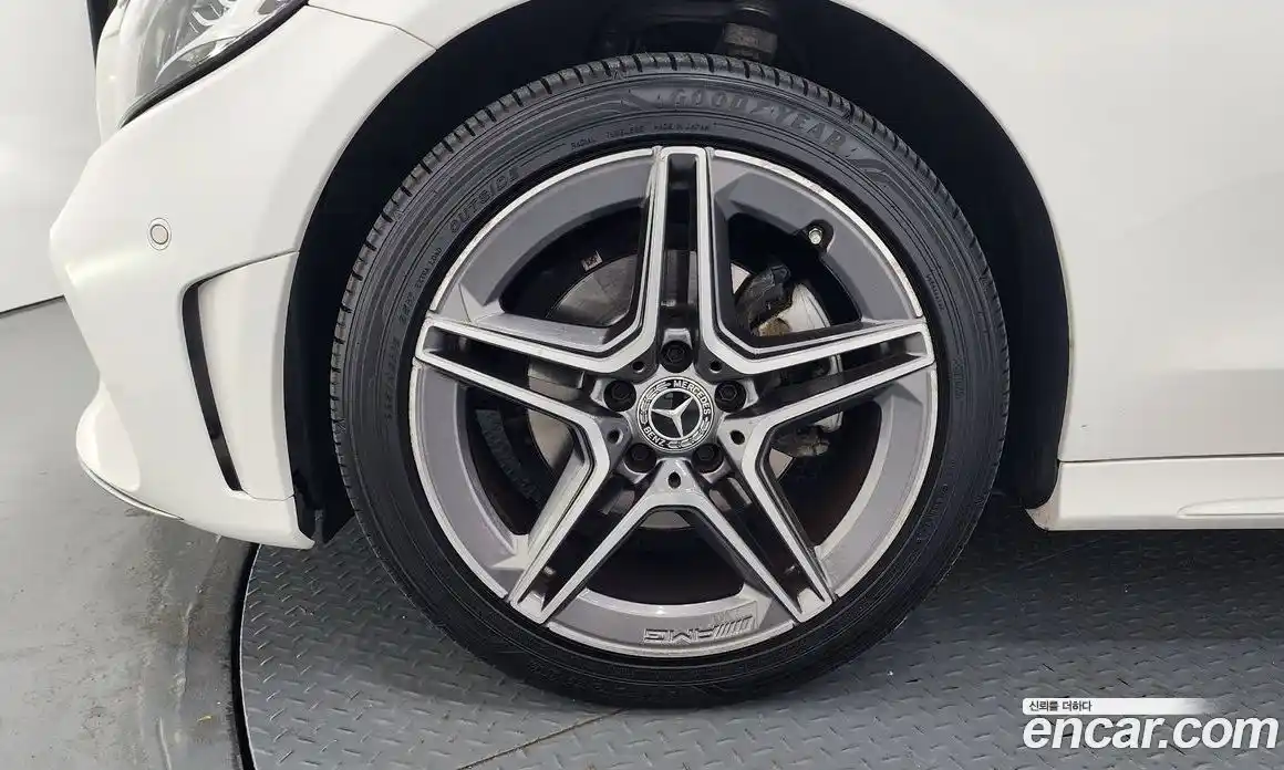 Mercedes-Benz C-Class 2021 2.0 Автомат в Москве № 142610, фото 5