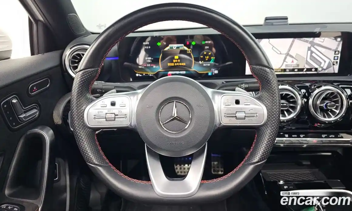 Mercedes-Benz A-Class 2021 2.0 Автомат в Москве № 143456, фото 14