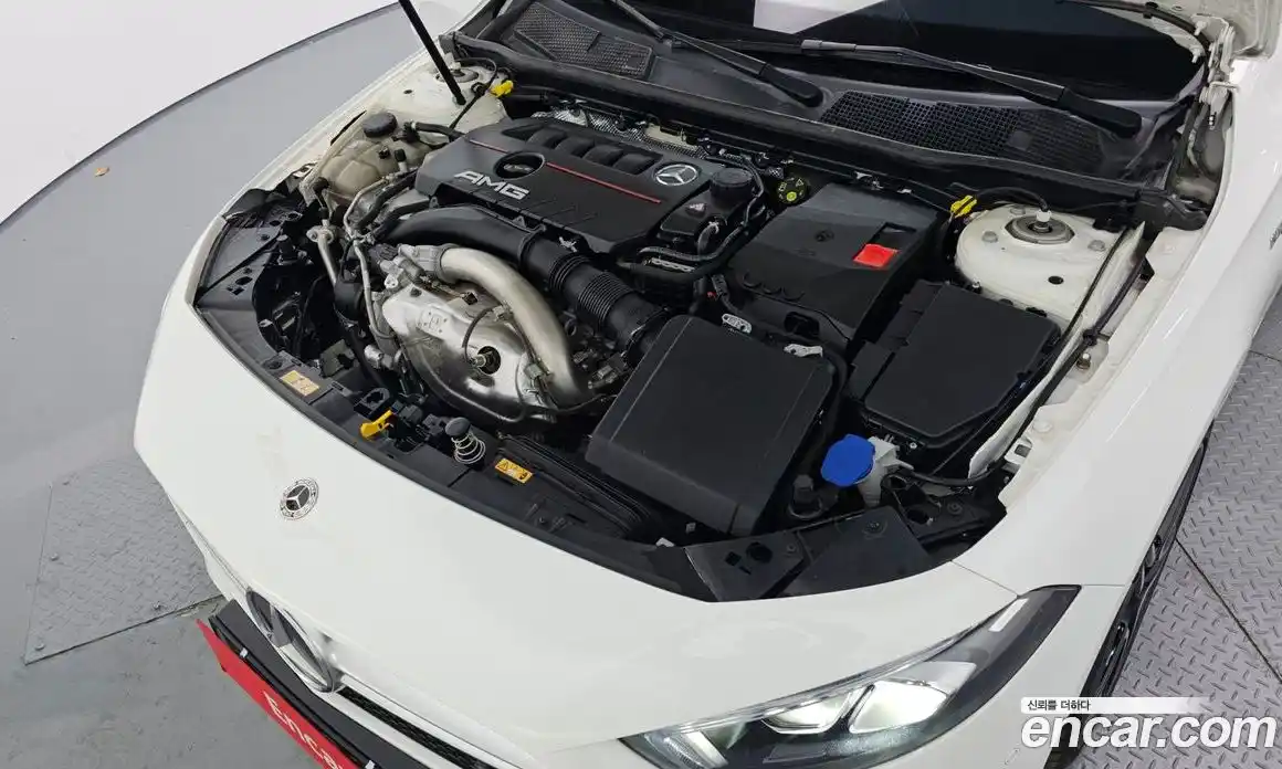 Mercedes-Benz A-Class 2021 2.0 Автомат в Москве № 143456, фото 16