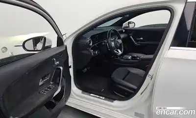 Mercedes-Benz A-Class 2021 2.0 Автомат в Москве № 143456, миниатюра 5