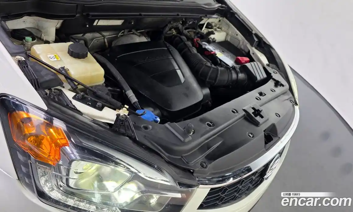 SsangYong Korando 2015 2.0 Автомат в Москве № 147037, фото 3