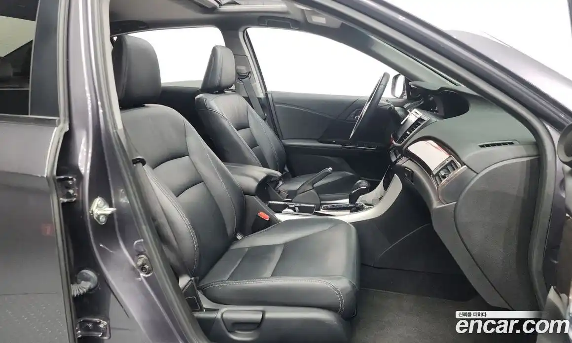 Honda Accord 2017 2.4 Автомат в Москве № 151532, фото 18